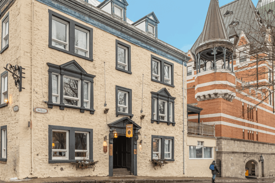 Jardin du Gouverneur facade – hotel near Old Quebec City